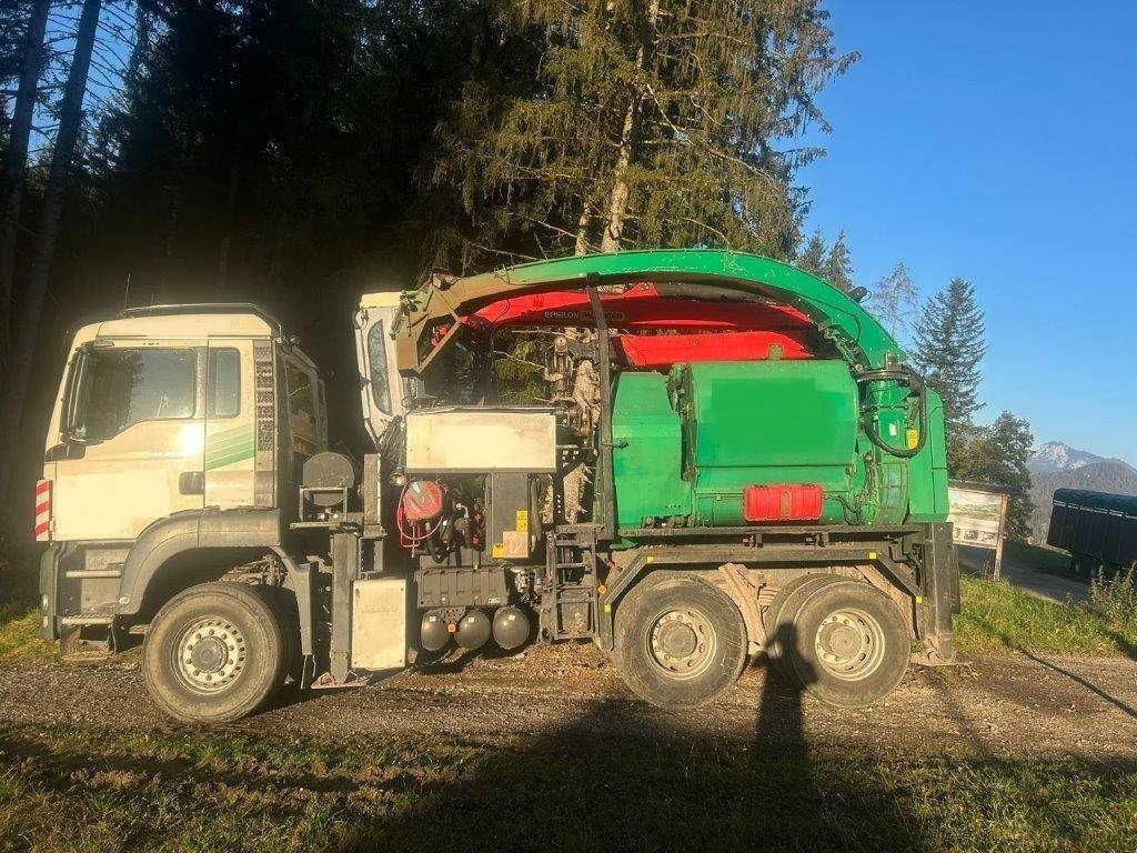 JENZ HEM 582 R-Truck